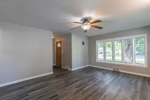 505 2nd St, Mendota, IL 61342 - Photo 5