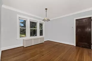 7457 N Maplewood Ave, Chicago, IL 60645 - Photo 5