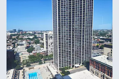 70 W Burton Place #2401, Chicago, IL 60610 - Photo 15