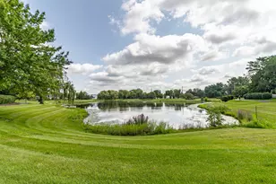 1208 Halifax Dr, Mundelein, IL 60060 - Photo 57