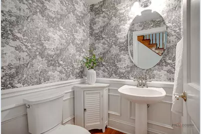1208 Halifax Drive, Mundelein, IL 60060 - Photo 21