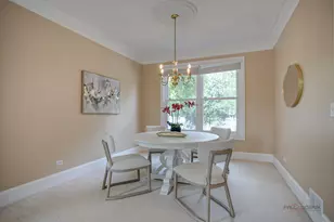 1208 Halifax Dr, Mundelein, IL 60060 - Photo 9