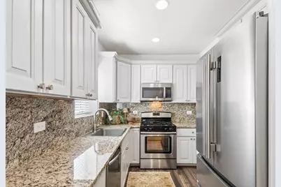 2851 N Southport Avenue #B, Chicago, IL 60657 - Photo 9