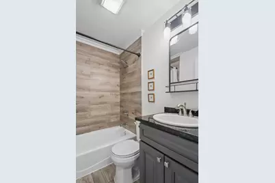 2851 N Southport Avenue #B, Chicago, IL 60657 - Photo 17