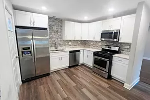 16317 Ashland Ave, Markham, IL 60428 - Photo 3