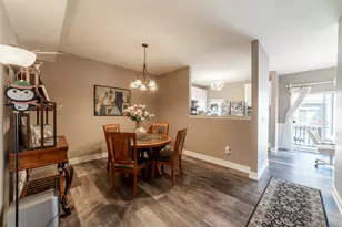 135 Enclave Cir, Bolingbrook, IL 60440 - Photo 11