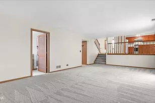29 Mayfair Ln, Aurora, IL 60504 - Photo 13