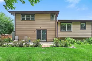 29 Mayfair Ln, Aurora, IL 60504 - Photo 33