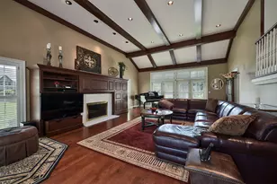 1673 Balmoral Ln, Inverness, IL 60067 - Photo 3