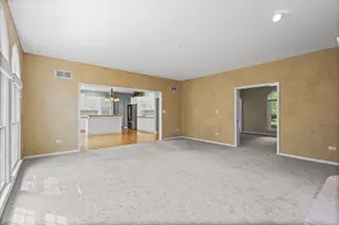 24245 Cropland Dr, Plainfield, IL 60544 - Photo 9