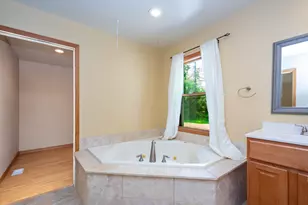 35861 N Fuller Rd, Gurnee, IL 60031 - Photo 19