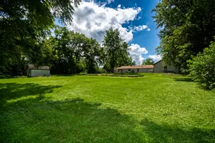 35861 N Fuller Rd, Gurnee, IL 60031 - Photo 37