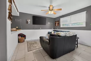 1224 N Hershey Rd, Bloomington, IL 61704 - Photo 17