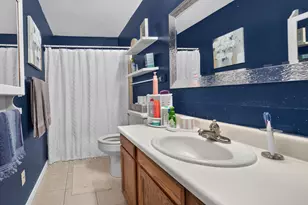 1224 N Hershey Rd, Bloomington, IL 61704 - Photo 11