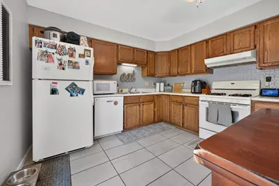 1224 N Hershey Road, Bloomington, IL 61704 - Photo 9