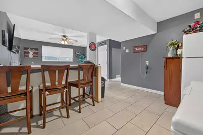 1224 N Hershey Road, Bloomington, IL 61704 - Photo 21