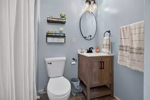 1224 N Hershey Rd, Bloomington, IL 61704 - Photo 23