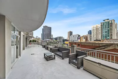 600 N Dearborn Street #1805, Chicago, IL 60654 - Photo 15