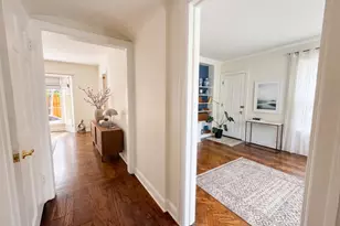 2929 Indianwood Rd, Wilmette, IL 60091 - Photo 11