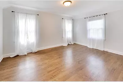 2929 Indianwood Road, Wilmette, IL 60091 - Photo 21