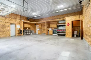 200 E Scott St, Odell, IL 60460 - Photo 27