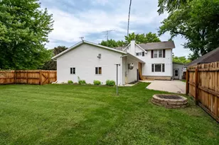 200 E Scott St, Odell, IL 60460 - Photo 41