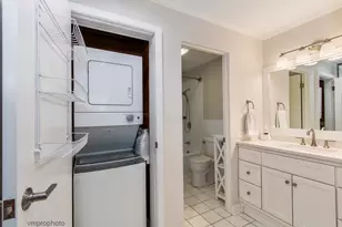 2812 E Bel Aire Dr, Arlington Heights, IL 60004 - Photo 13