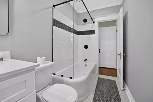 506 Kreitzer Ave, Bloomington, IL 61701 - Photo 21