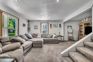 601 W Court St, Cambridge, IL 61238 - Photo 9