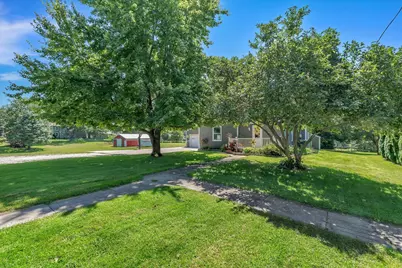 601 W Court Street, Cambridge, IL 61238 - Photo 3