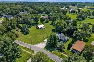 601 W Court St, Cambridge, IL 61238 - Photo 51
