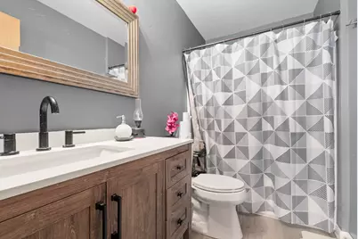 138 Azalea Circle #138, Romeoville, IL 60446 - Photo 15