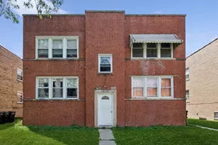 6654 N Seeley Ave, Chicago, IL 60645 - Photo 1