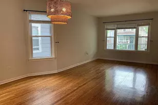 5654 W Byron St, Chicago, IL 60634 - Photo 3