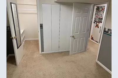 5654 W Byron Street, Chicago, IL 60634 - Photo 25