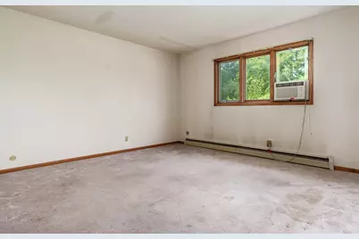 5803 Clarendon Drive, Rockford, IL 61114 - Photo 23