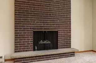 5803 Clarendon Dr, Rockford, IL 61114 - Photo 9