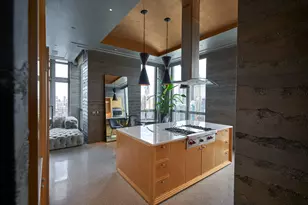 200 W Grand Ave, Chicago, IL 60654 - Photo 9