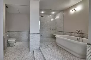 200 W Grand Ave, Chicago, IL 60654 - Photo 27