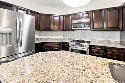 66 Copperwood Drive, Buffalo Grove, IL 60089 - Photo 11