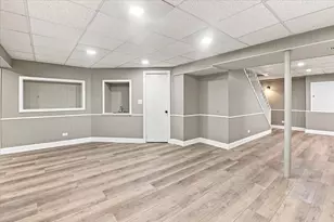 66 Copperwood Dr, Buffalo Grove, IL 60089 - Photo 27