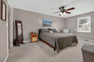 2704 Clearwater Ave, Bloomington, IL 61704 - Photo 25