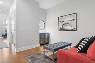 850 N Lake Shore Dr, Chicago, IL 60611 - Photo 13