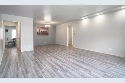 10316 S Pulaski Road #203, Oak Lawn, IL 60453 - Photo 5