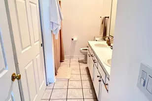 1227 Hathaway Cir, Elgin, IL 60120 - Photo 15
