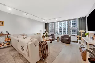 3600 N Lake Shore Dr, Chicago, IL 60613 - Photo 5