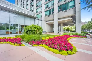 3600 N Lake Shore Dr, Chicago, IL 60613 - Photo 17