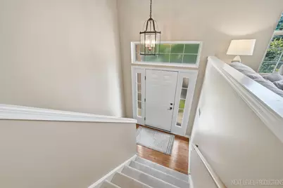 2440 Anna Way #2440, Elgin, IL 60124 - Photo 3