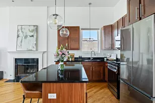 2535 W Flournoy St, Chicago, IL 60612 - Photo 9