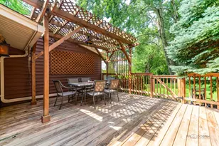 36696 N Grandwood Dr, Gurnee, IL 60031 - Photo 23